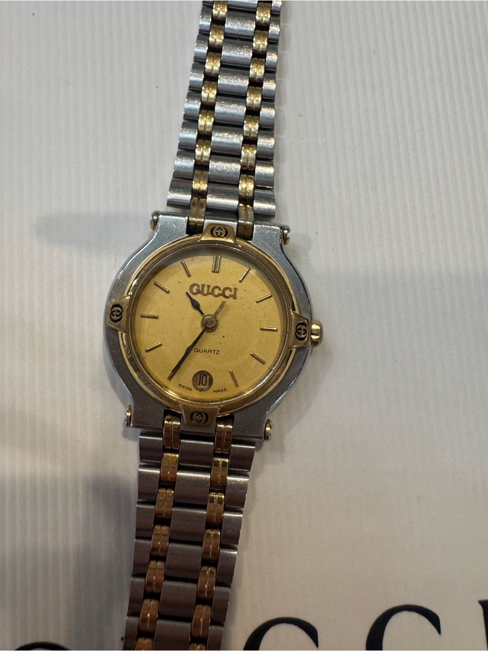 Authentic Gucci Two-Tone Silver and Gold Round Dial Bracelet Watch - Picture 3 of 10